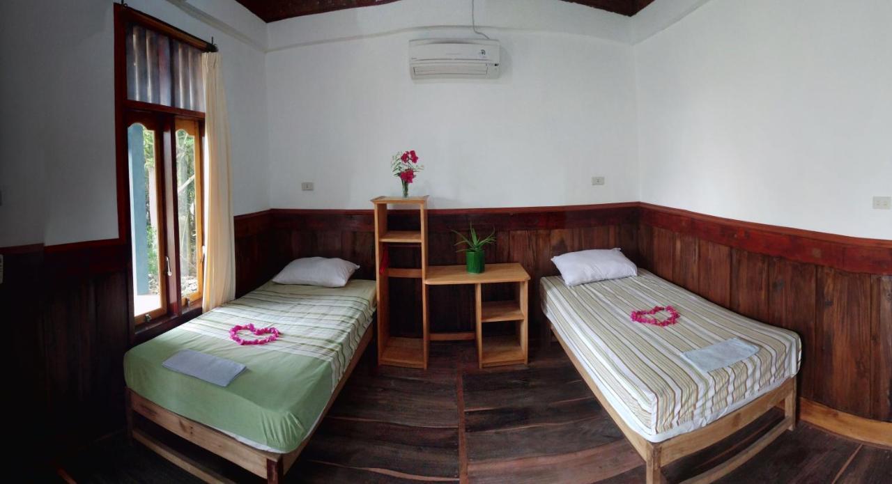 New Raya - Nias Beach Bungalows Lagudri Экстерьер фото